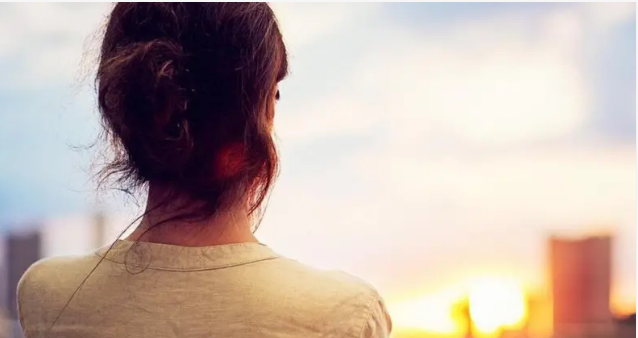 تطبيق للتواصل مع مجتمعات المغتربين حول العالم